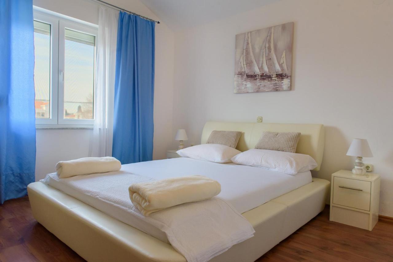 Antonela Apartment Biograd Na Moru Buitenkant foto