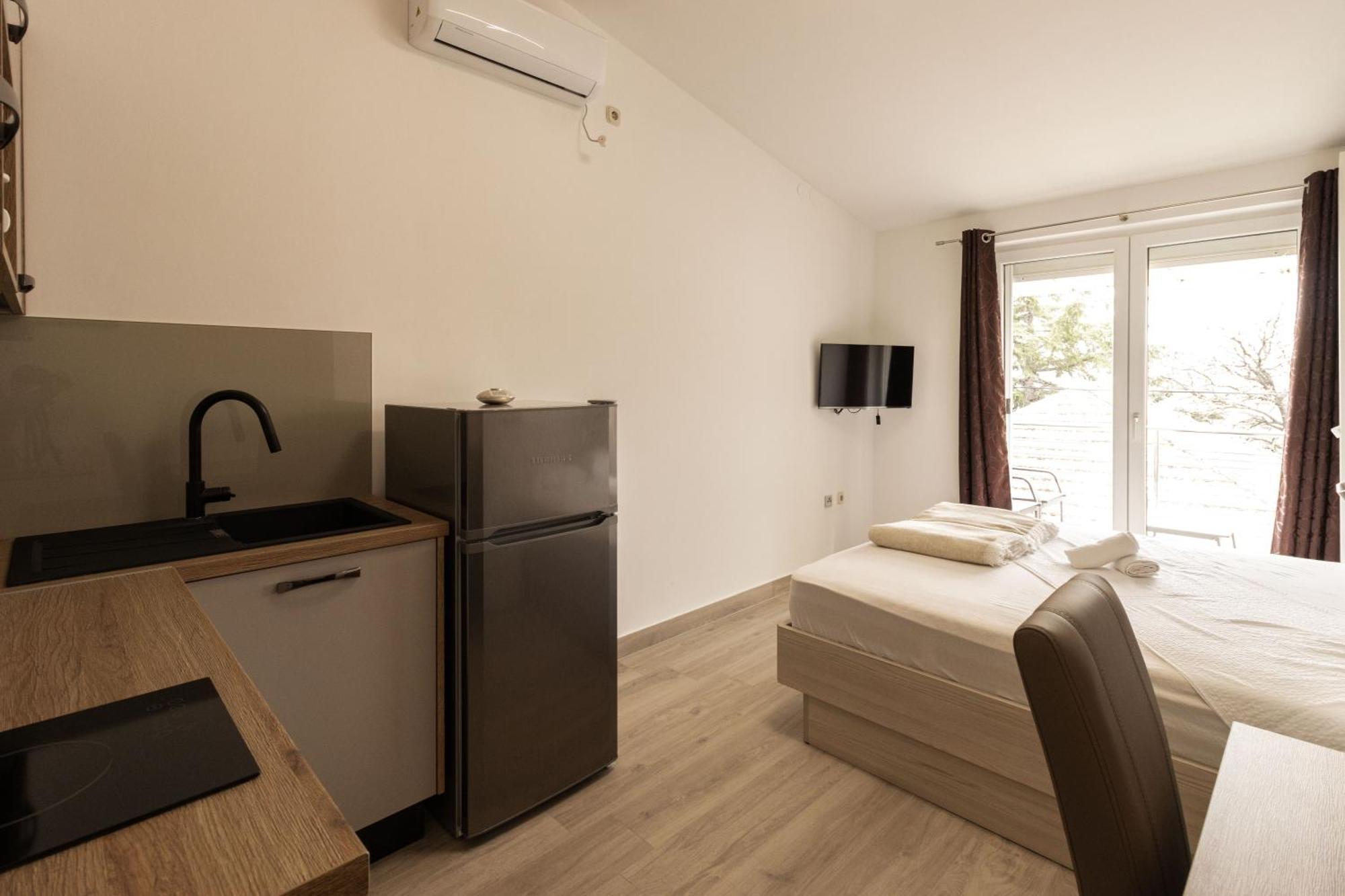 Antonela Apartment Biograd Na Moru Buitenkant foto