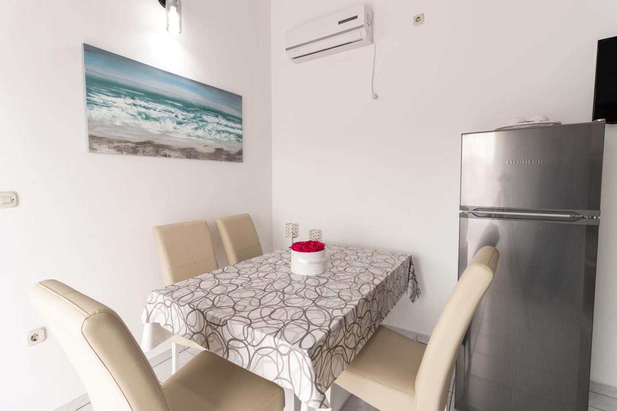 Antonela Apartment Biograd Na Moru Buitenkant foto